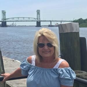 Meet your Posher, Lee anne